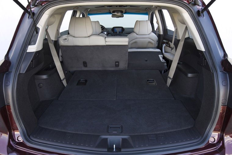 2010 Acura MDX Trunk Picture