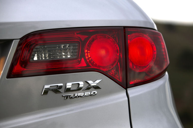 2008 Acura RDX Tail Light Picture