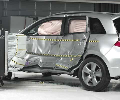 2010 Acura RDX IIHS Side Impact Crash Test Picture