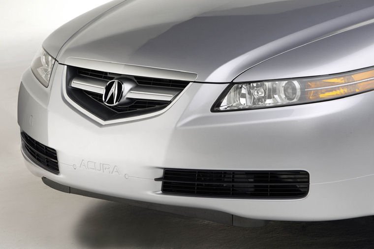 2004 Acura TL Headlight Picture