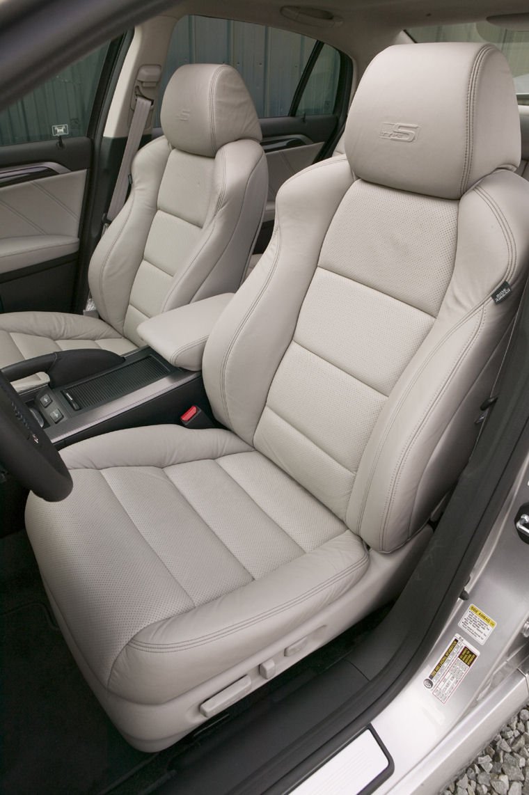 2007 Acura TL Type-S Front Seats Picture