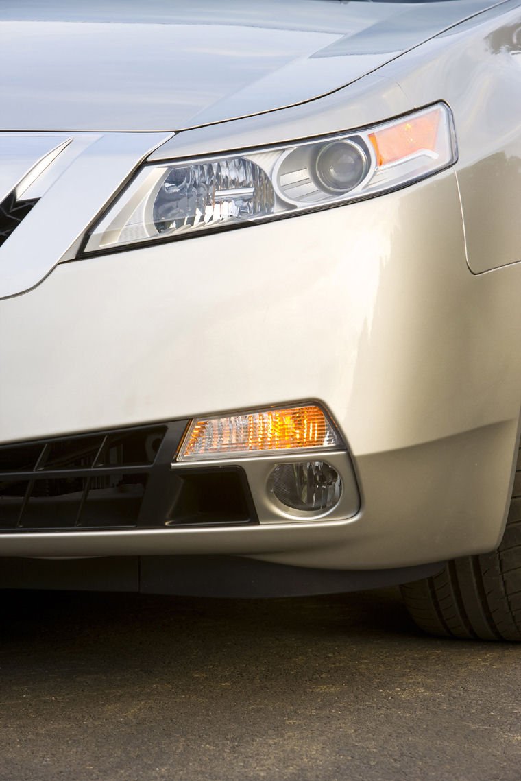 2010 Acura TL Type-S Headlight Picture