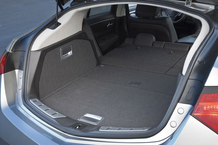 2010 Acura ZDX Trunk Picture