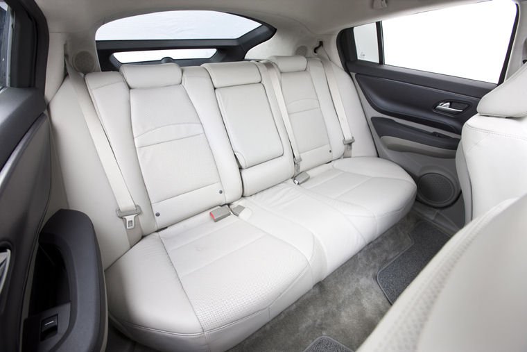 2011 Acura ZDX Rear Seats Picture