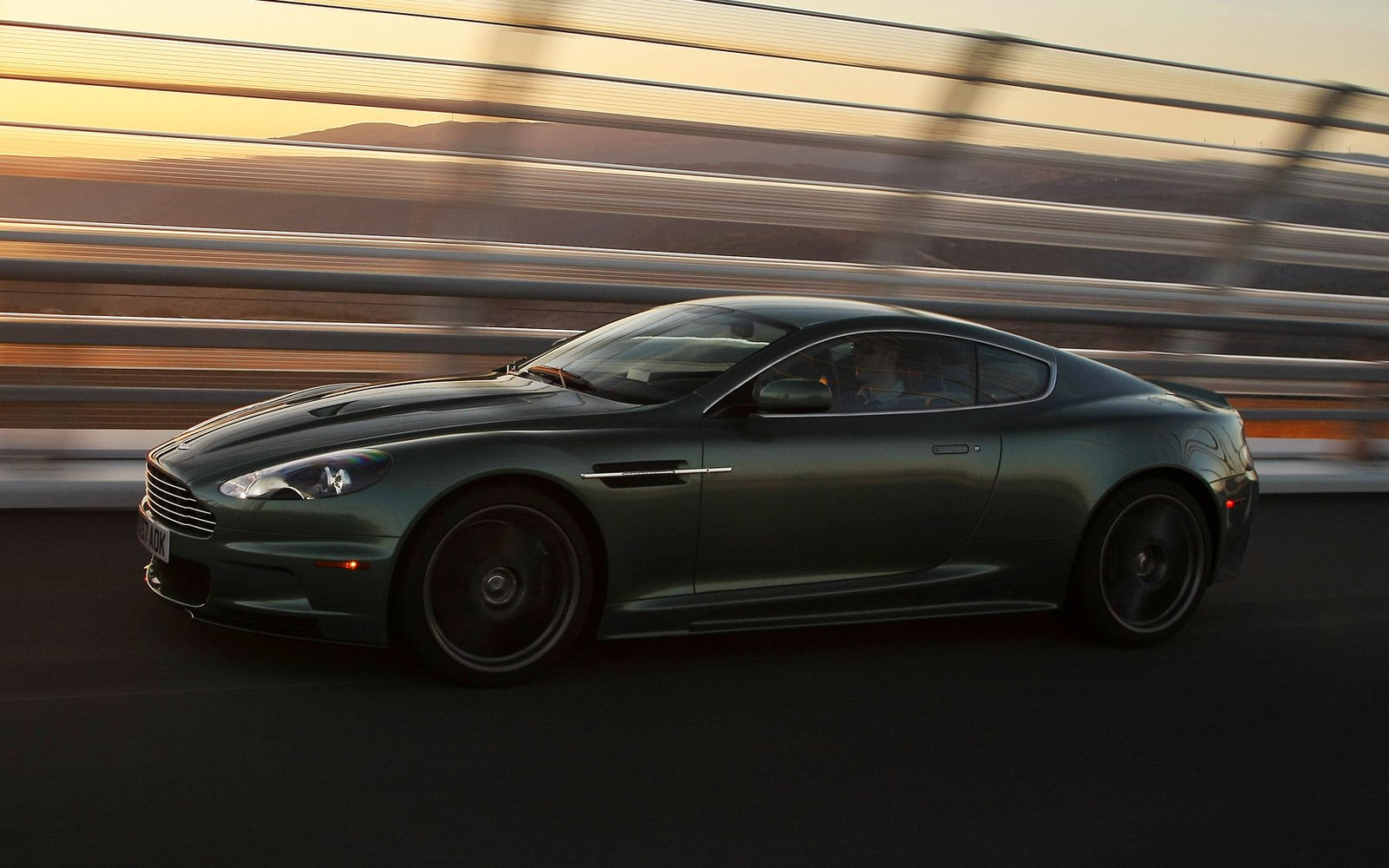 Aston Martin DBS Desktop Wallpaper