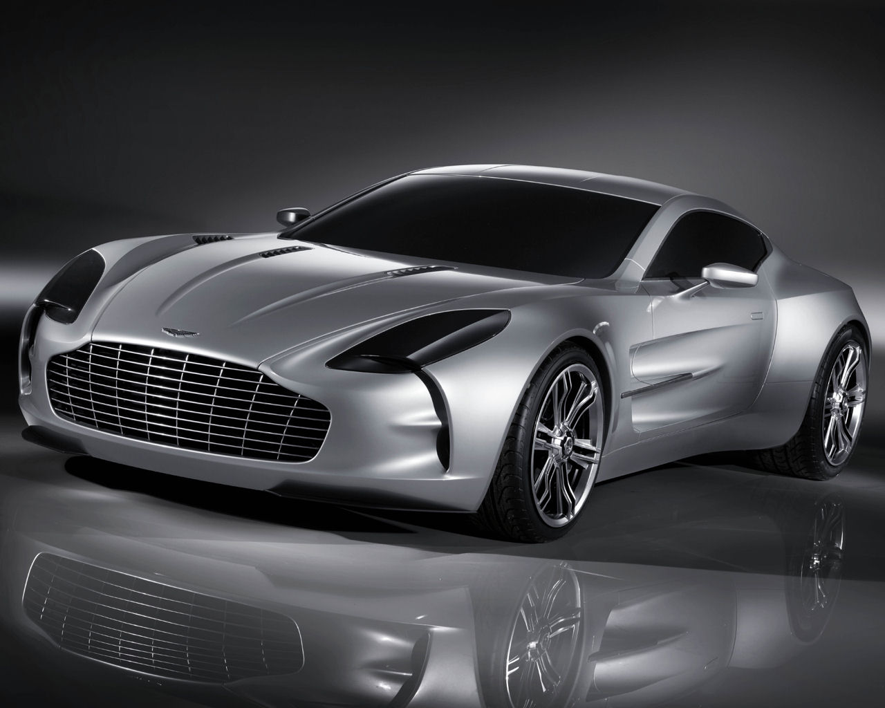 Aston Martin One-77 Desktop Wallpaper