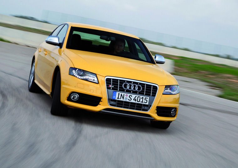 2011 Audi S4 Sedan Picture
