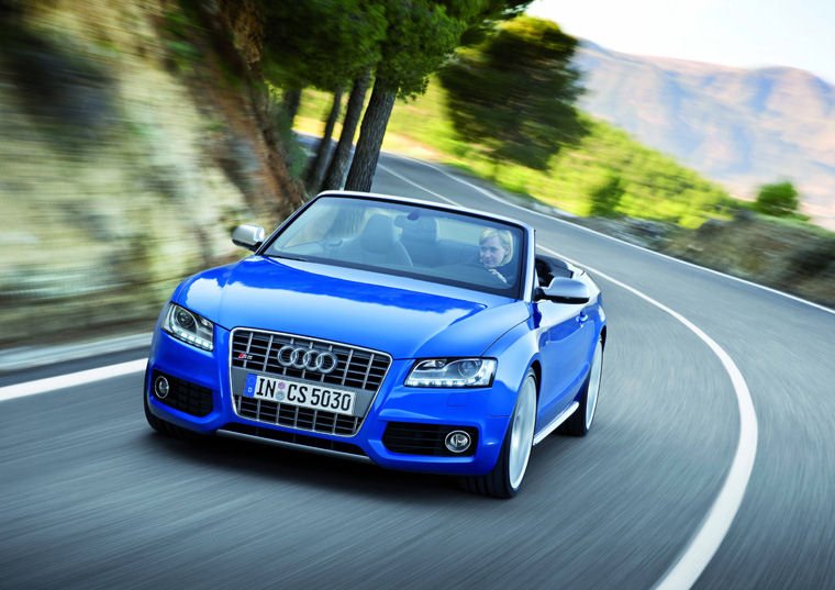 2011 Audi S5 Convertible Picture