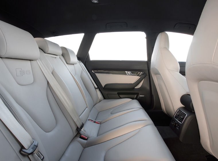 2008 Audi S6 Rear Seats Picture