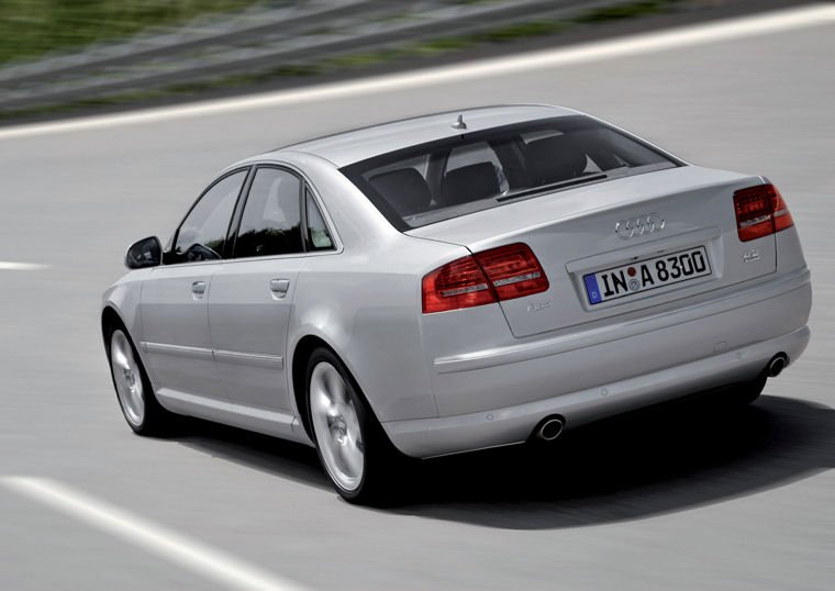 2009 Audi A8 4.2 Picture