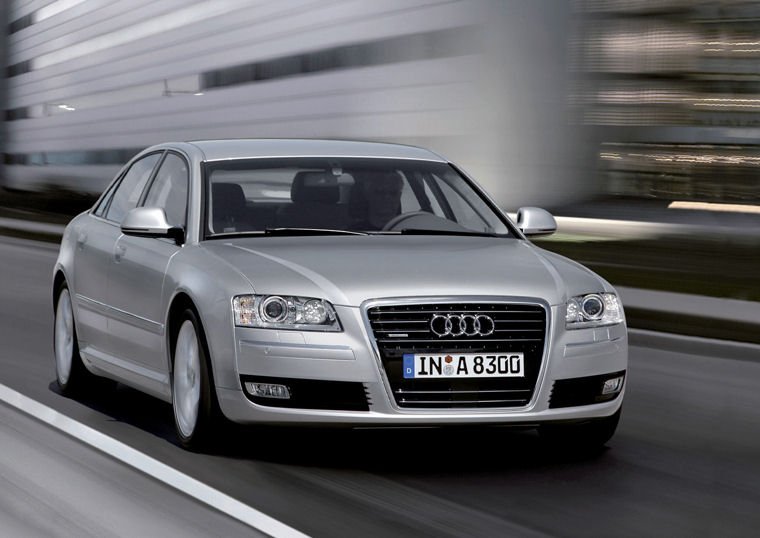 2010 Audi A8 4.2 Picture