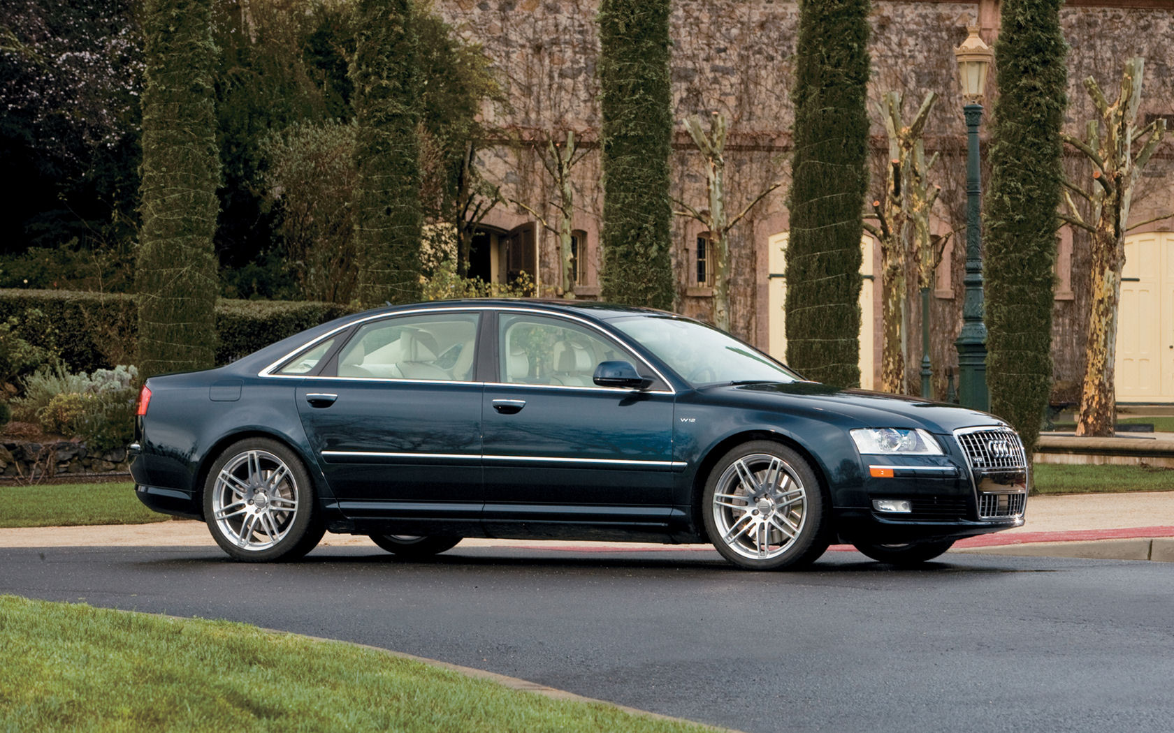 Audi A8 Desktop Wallpaper
