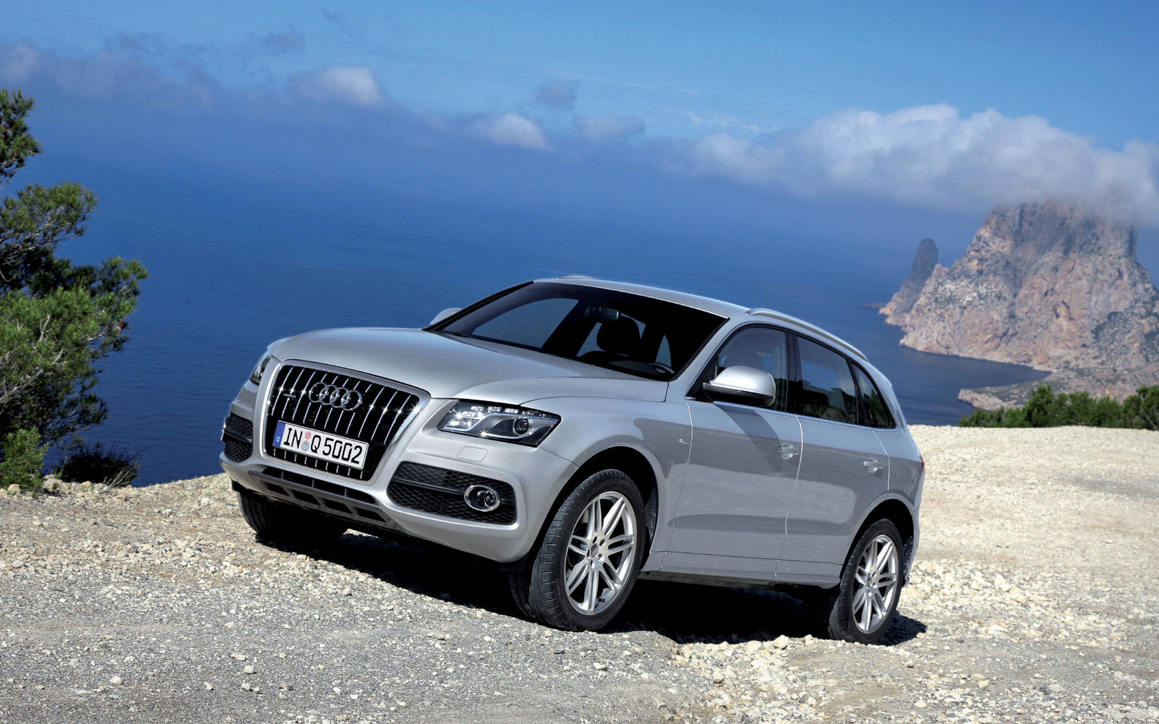 Audi Q5 Desktop Wallpaper