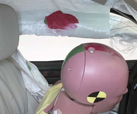 2008 BMW 5-Series IIHS Side Impact Crash Test Picture 2008 BMW 5-Series IIHS Side Impact Crash Test Picture