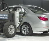 2010 BMW 5-Series IIHS Side Impact Crash Test Picture