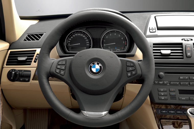 2010 BMW X3 xDrive30i Cockpit Picture