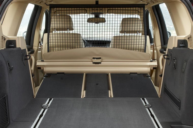 2011 BMW X3 xDrive35i Trunk Picture