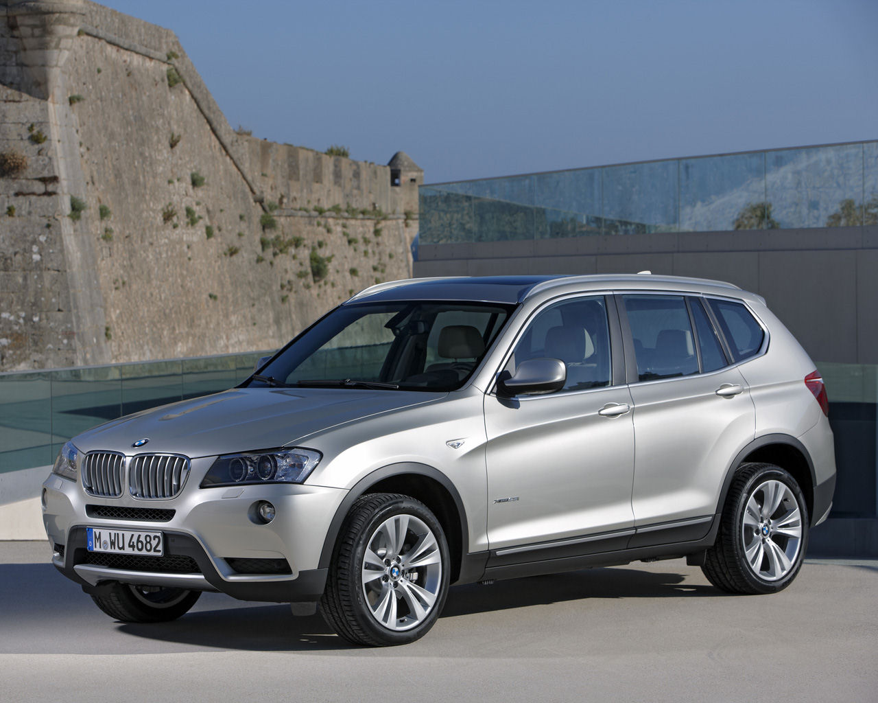 BMW X3 Desktop Wallpaper