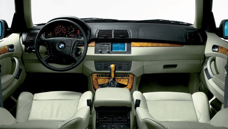 2003 BMW X5 Cockpit Picture
