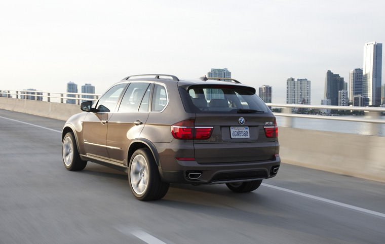 2011 BMW X5 xDrive50i Picture