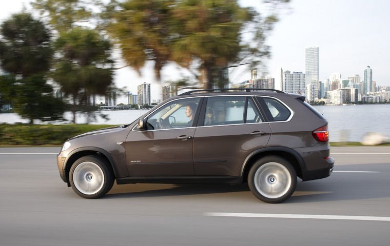 2011 BMW X5 xDrive50i Picture