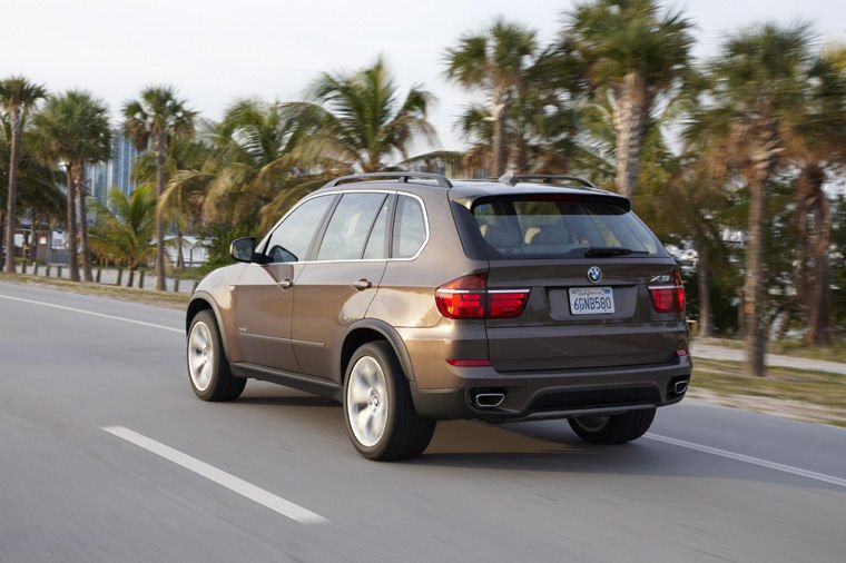 2011 BMW X5 xDrive50i Picture