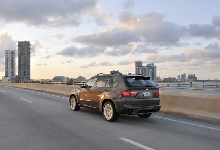 2011 BMW X5 xDrive35i Picture