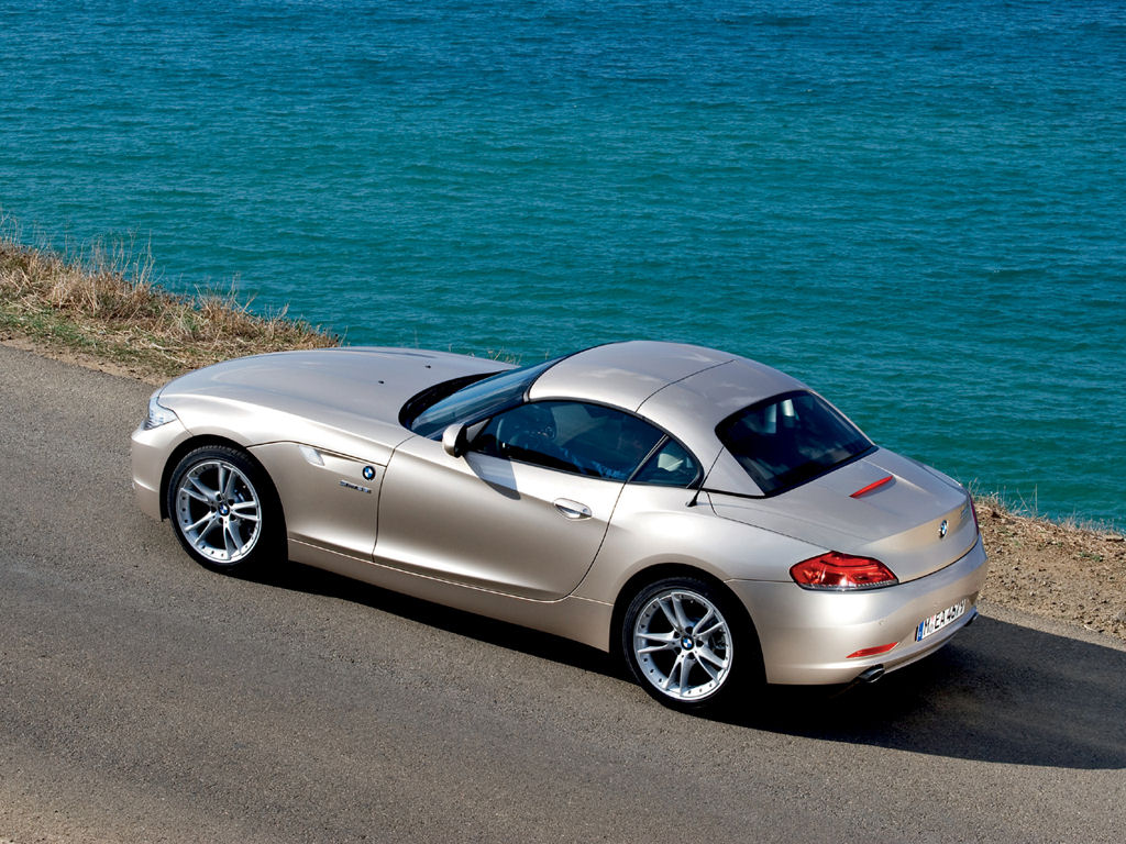 BMW Z4 Desktop Wallpaper