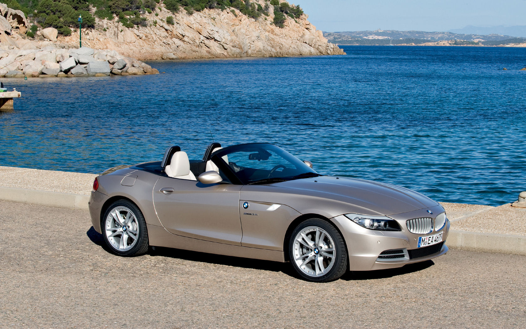 BMW Z4 Desktop Wallpaper