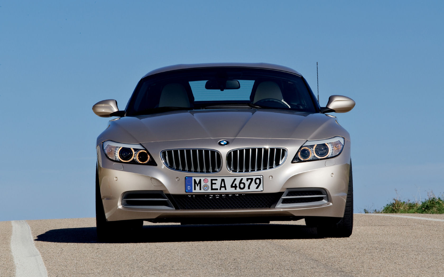 BMW Z4 Desktop Wallpaper