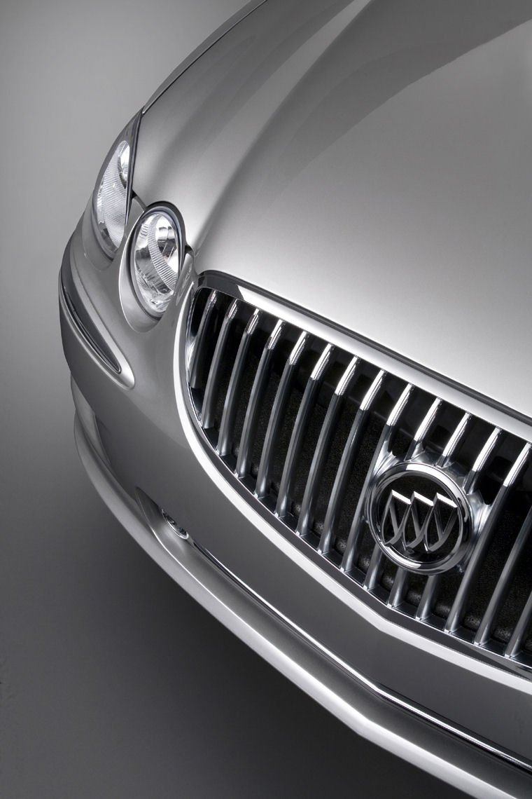 2008 Buick LaCrosse Grille Picture