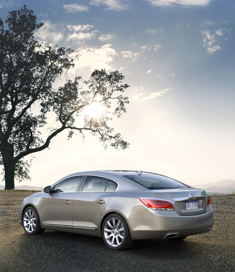 2010 Buick LaCrosse Picture