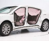 2010 Buick LaCrosse IIHS Side Impact Crash Test Picture