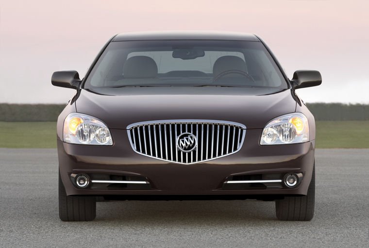 2010 Buick Lucerne Super Picture