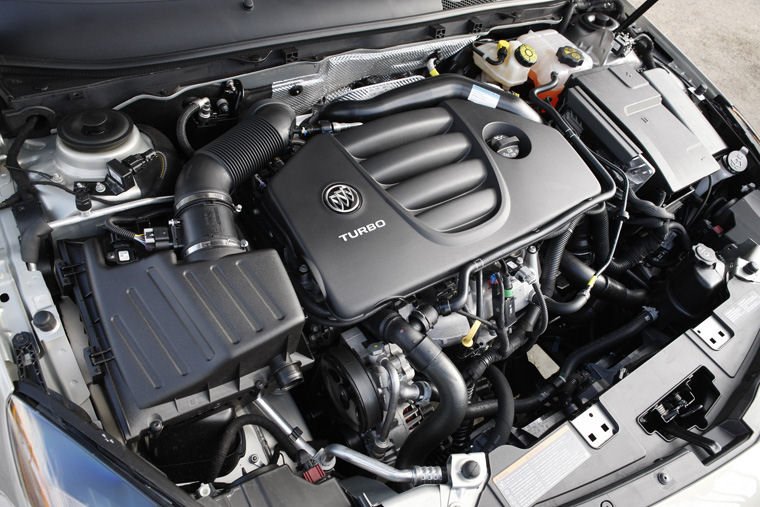 2011 Buick Regal CXL 2.0L turbocharged 4-cylinder Engine Picture