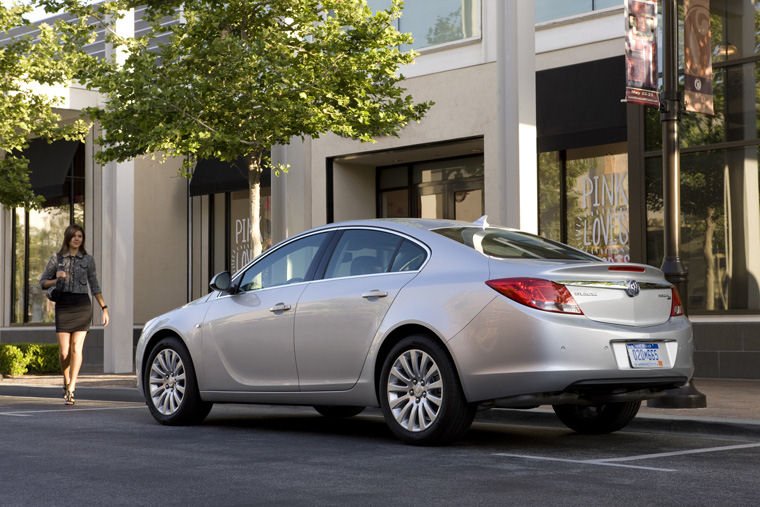 2011 Buick Regal CXL Picture