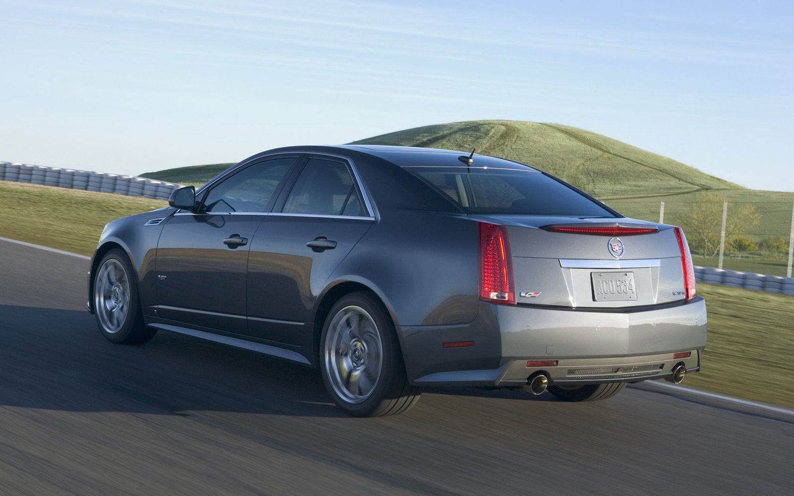 Cadillac CTS Desktop Wallpaper
