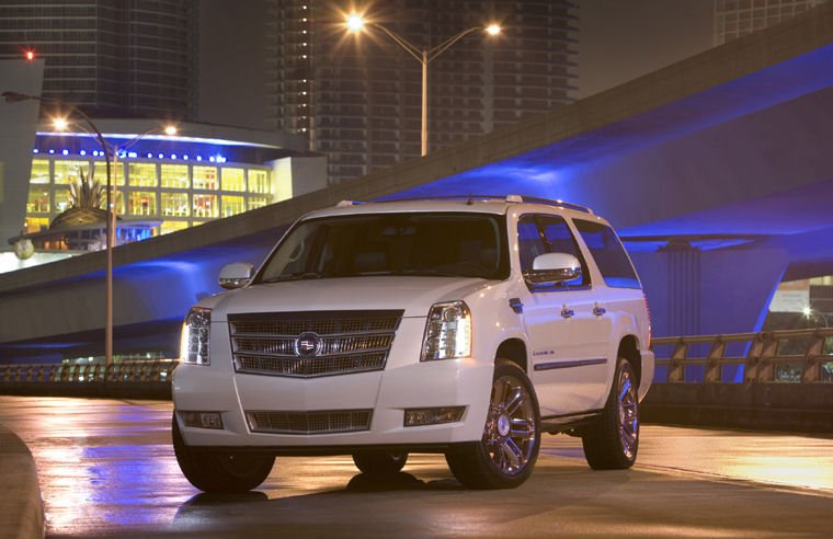 2011 Cadillac Escalade ESV Picture