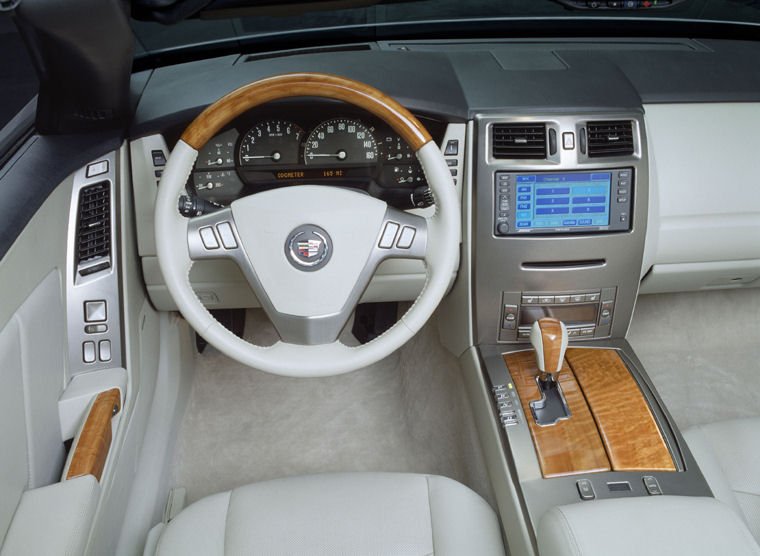 2008 Cadillac XLR Cockpit Picture