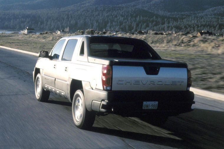 2004 Chevrolet Avalanche Picture