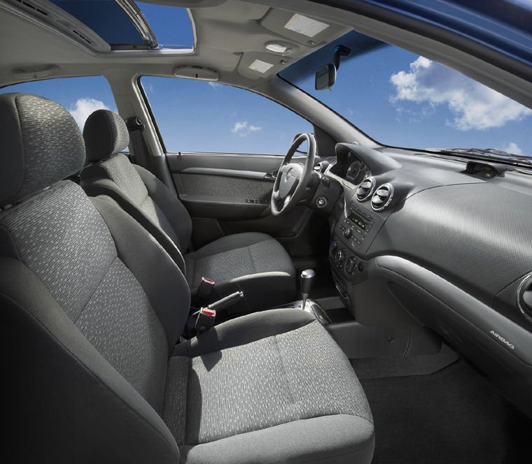2009 Chevrolet Aveo Sedan Front Seats Picture