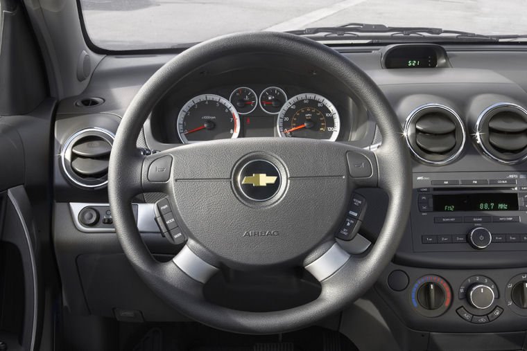 2010 Chevrolet Aveo Sedan Cockpit Picture