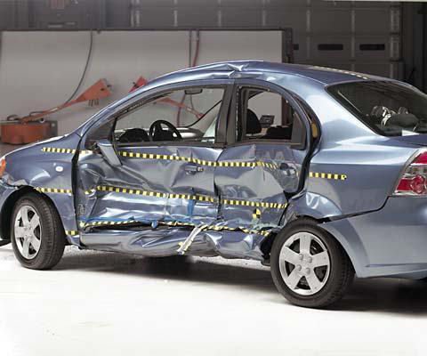 2010 Chevrolet Aveo IIHS Side Impact Crash Test Picture
