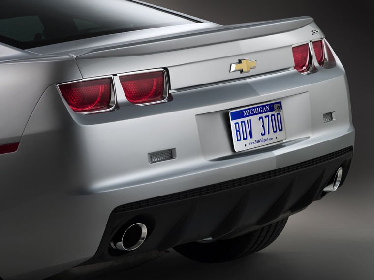 2011 Chevrolet (Chevy) Camaro SS Coupe Tail Lights Picture
