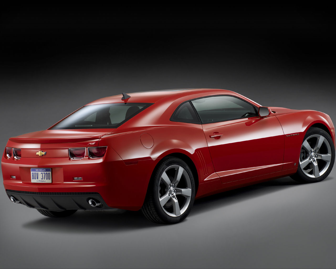 Chevrolet Camaro Desktop Wallpaper