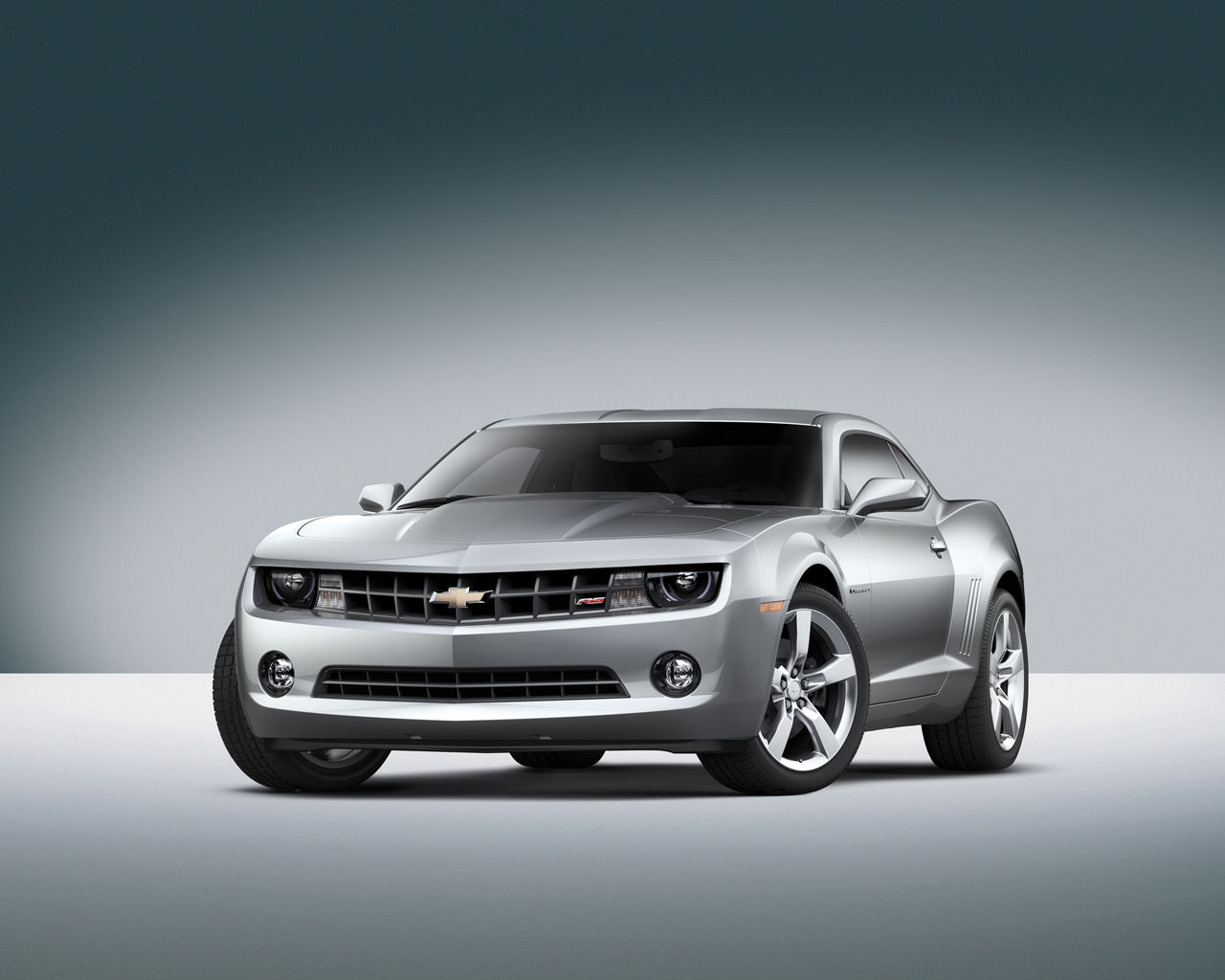 Chevrolet Camaro Desktop Wallpaper