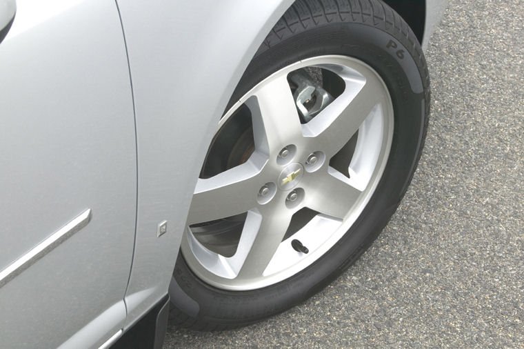 2007 Chevrolet (Chevy) Cobalt LT Sedan Rim Picture