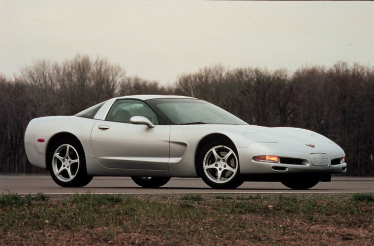 2002 Chevrolet Corvette Coupe Picture