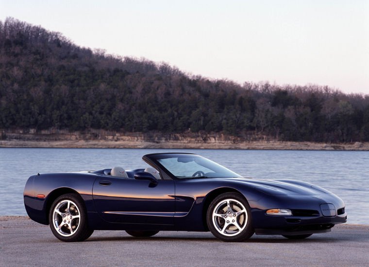 2004 Chevrolet Corvette Commemorative Edition Convertible Picture