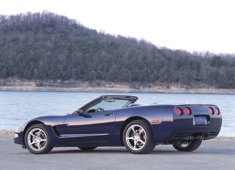 2004 Chevrolet Corvette Commemorative Edition Convertible Picture